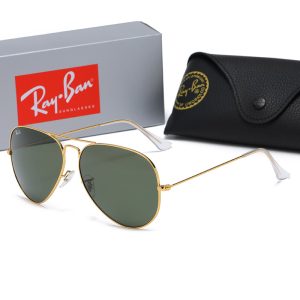 Ray-Ban Rb3025 Classic Polarized Aviator Sunglasses