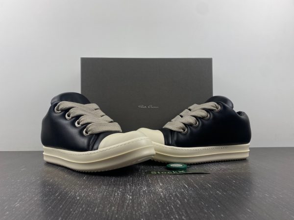 Jumbo Laced Padded Low