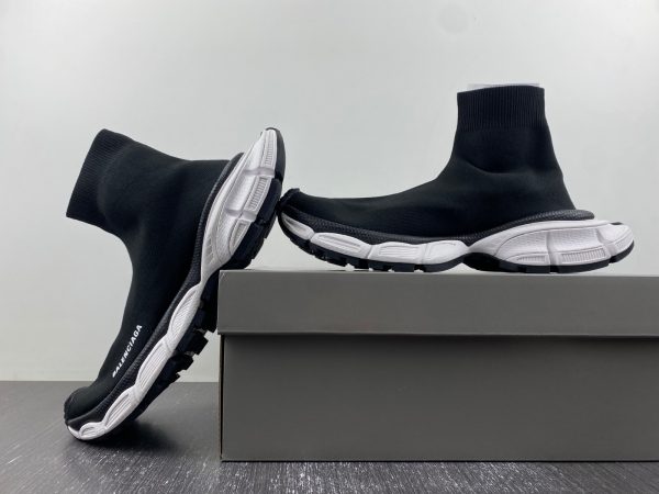 Balenciaga 3XL SOCK - Image 5