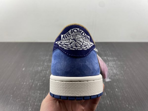 Travis Scott x Air Jordan 1 - Image 12