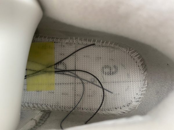 Air Jordan 4 - Image 11