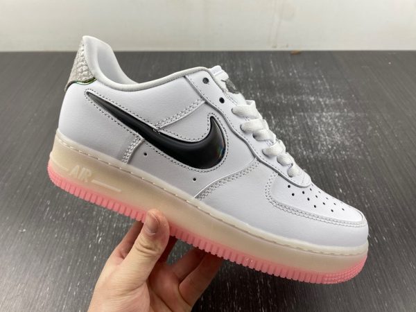 Nike Air Force 1 Low - Image 4
