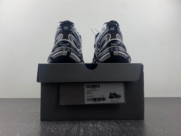 Balenciaga - Image 17
