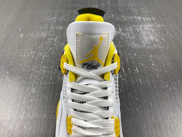 Air Jordan 4 - Image 9