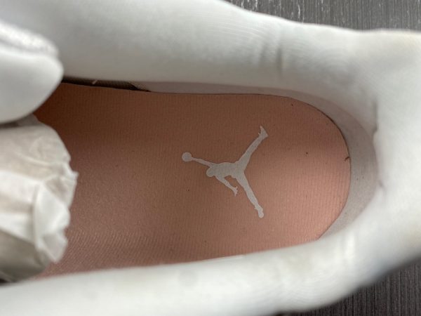 Air Jordan 11 Low WMNS “Legend Pink” - Image 18