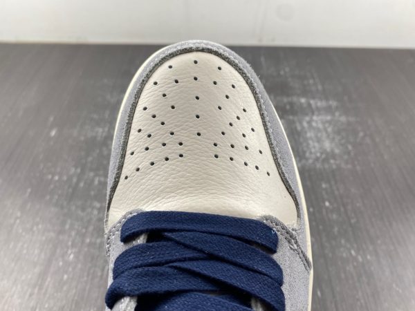 Air Jordan 1 Low - Image 9