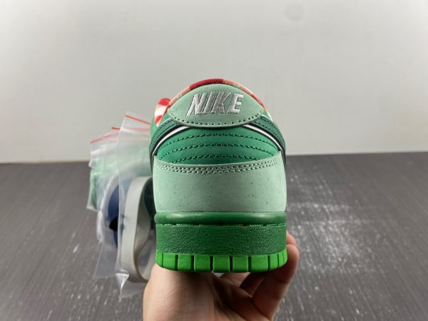 Concepts x Nike SB Dunk Low - Image 8