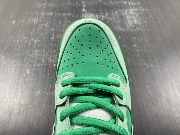 Concepts x Nike SB Dunk Low - Image 10