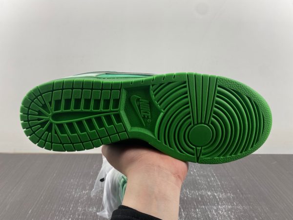 Concepts x Nike SB Dunk Low - Image 11