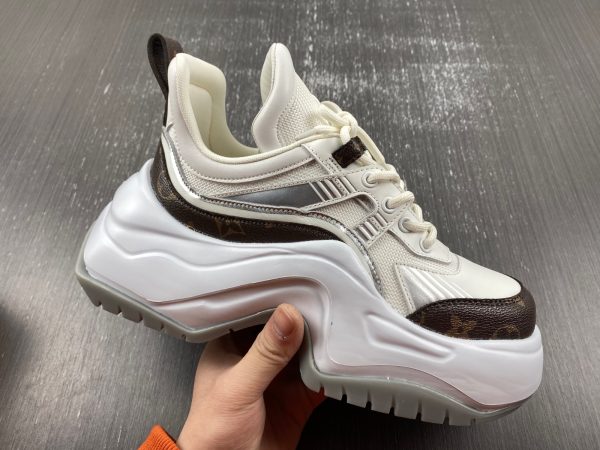 Vuitton Archlight Sneakers LV - Image 7