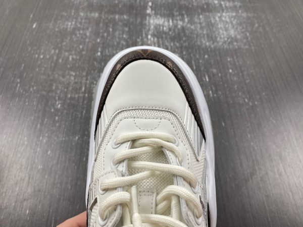 Vuitton Archlight Sneakers LV - Image 10