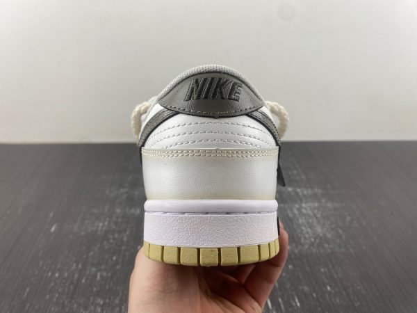 Nike Dunk Low - Image 15