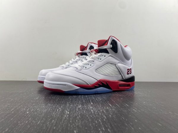 Air Jordan 5 “Fire Red” - Image 4