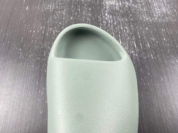 adidas YEEZY SLIDE - Image 9