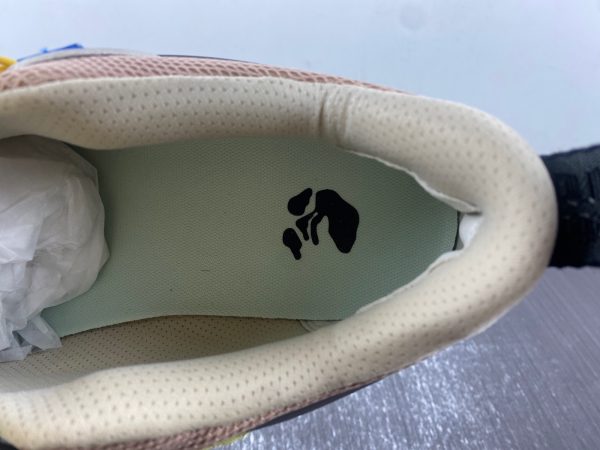 Off-White co Virgil Abloh - Image 10