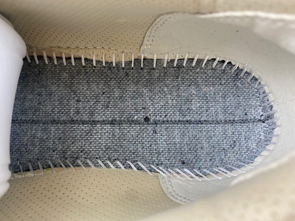 Off-White co Virgil Abloh - Image 11
