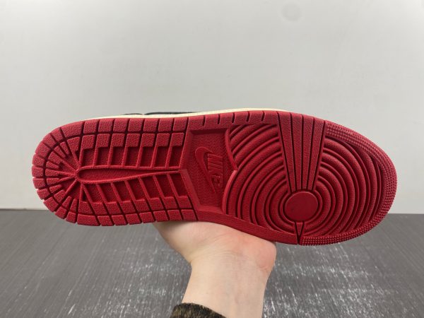 Trophy Room x Air Jordan 1 Low OG “Home” - Image 10