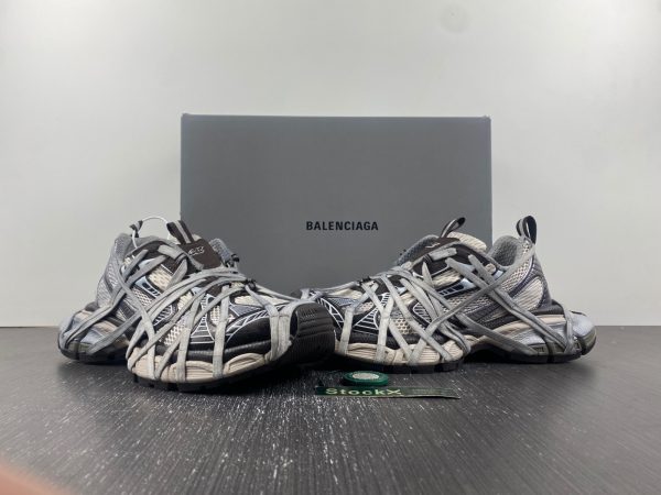 Balenciaga Phantom Sneaker - Image 4