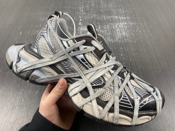 Balenciaga Phantom Sneaker - Image 7