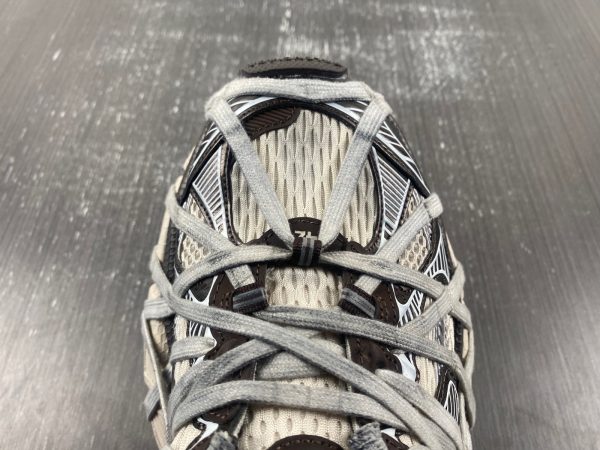Balenciaga Phantom Sneaker - Image 9