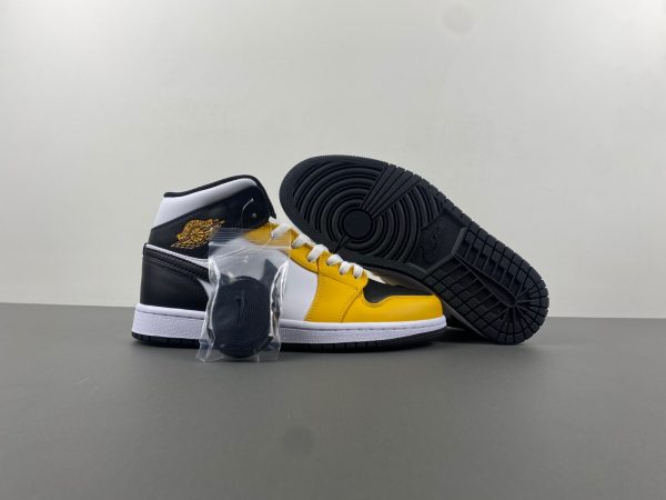Air Jordan 1 Mid - Image 4