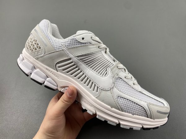 Nike Zoom Vomero 5 - Image 8