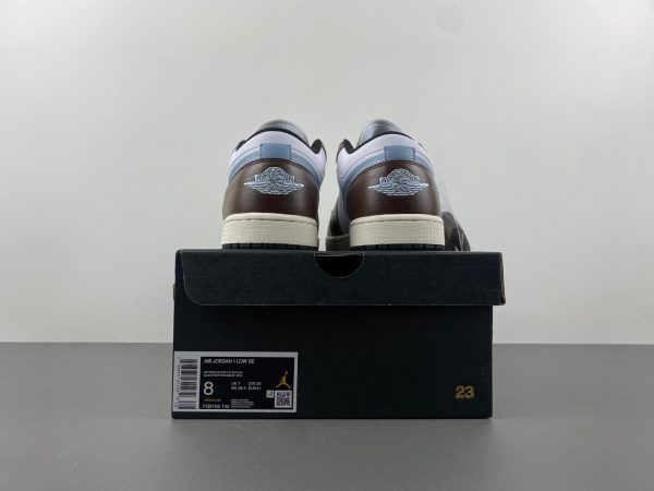 Air Jordan 1 Low - Image 16