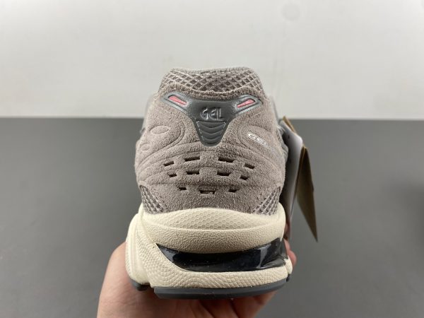 GEL KAYANO 14 'LIGHT SAGE SMOKE GREY' - Image 17