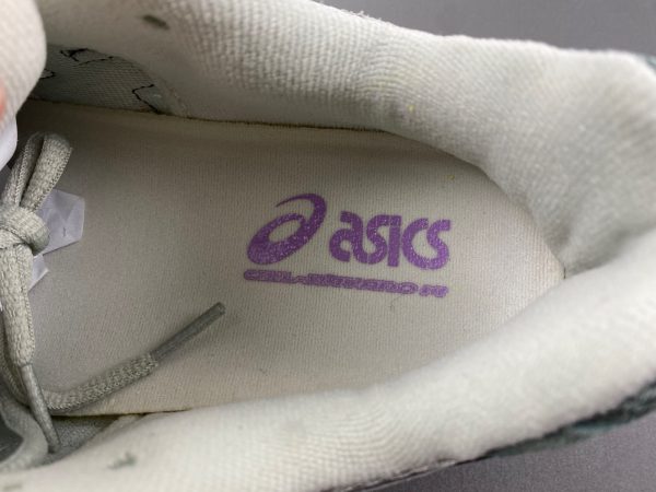 GEL KAYANO 14 'LIGHT SAGE SMOKE GREY' - Image 34