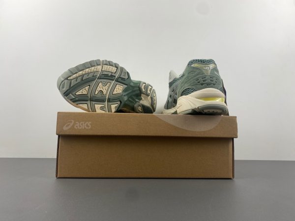 GEL KAYANO 14 'LIGHT SAGE SMOKE GREY' - Image 62