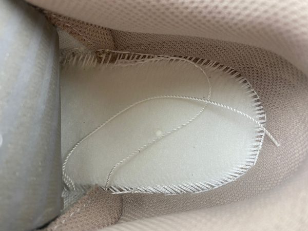 NIKE - Image 16