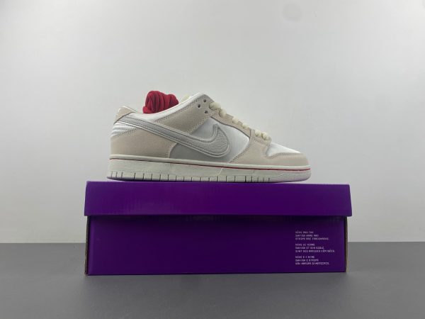 Nike SB Dunk Low Premium “Valentine’s Day - Image 9