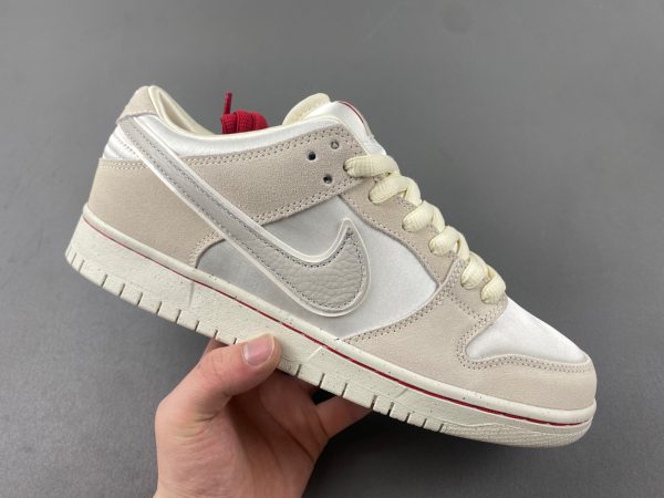 Nike SB Dunk Low Premium “Valentine’s Day - Image 11