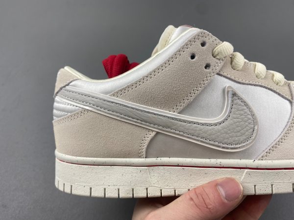 Nike SB Dunk Low Premium “Valentine’s Day - Image 16