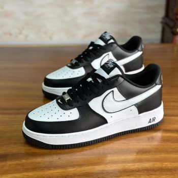 Nike Air Force 1 ’07